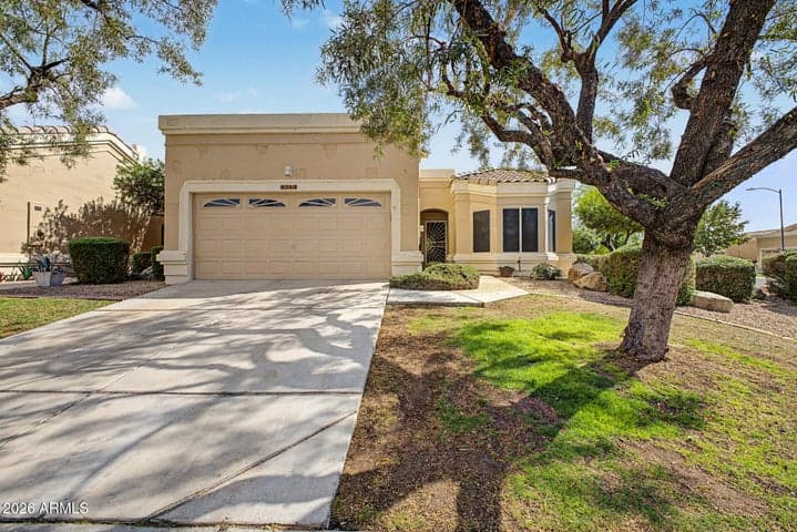 8513 W ORAIBI Drive, Peoria, AZ