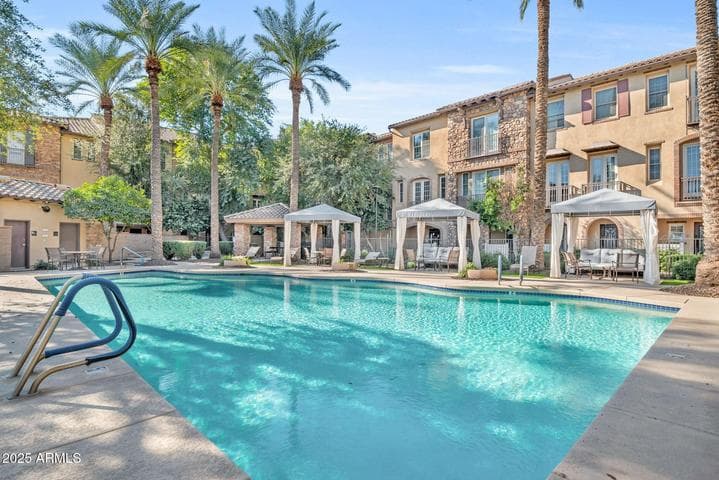 2458 E ROMA Avenue, Phoenix, AZ