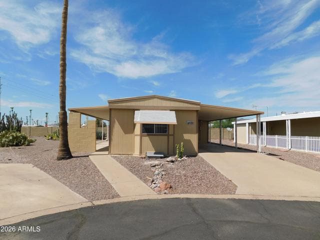 53 N Mountain Road #20, Apache Junction, AZ