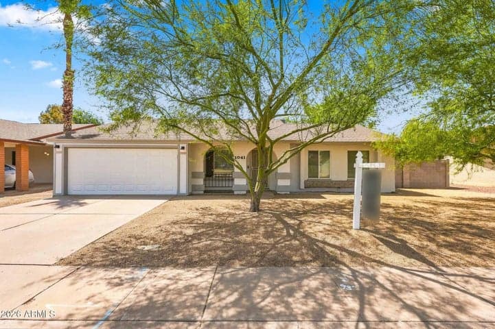 1041 W KILAREA Avenue, Mesa, AZ