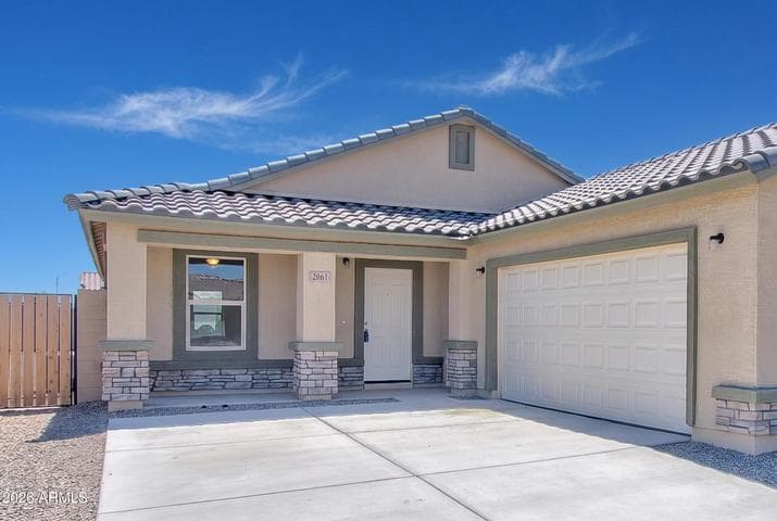 2061 E JULIAN Drive, Casa Grande, AZ
