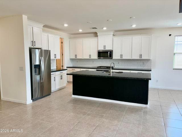 18083 W WOLF Street, Goodyear, AZ