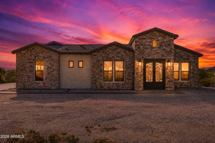 9072 S Krista Drive, Goodyear, AZ