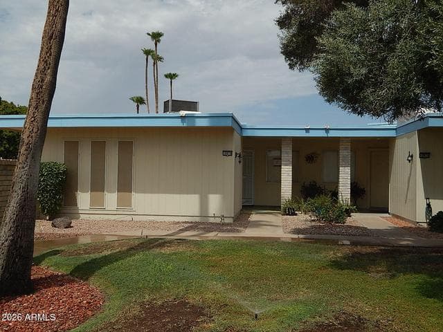 10978 W COGGINS Drive, Sun City, AZ
