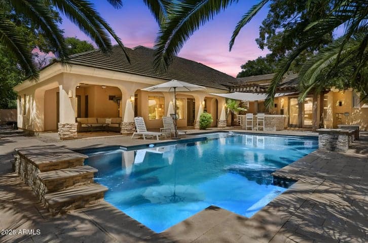 15445 E BRONCO Court, Gilbert, AZ