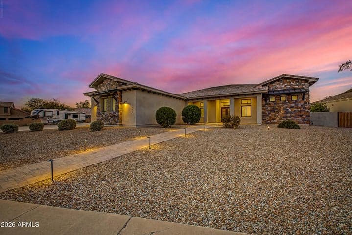 1444 N AARON Circle, Mesa, AZ