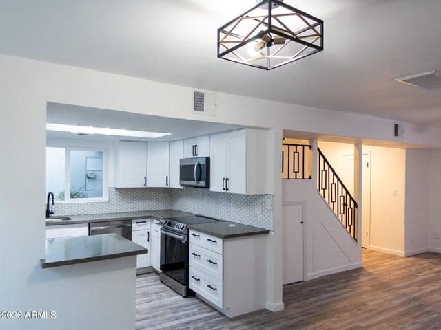 8588 E INDIAN SCHOOL Road #D, Scottsdale, AZ