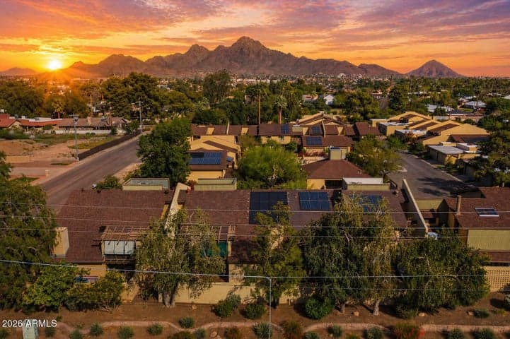 7352 N 7TH Place, Phoenix, AZ