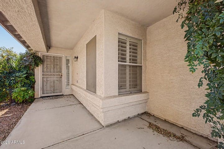 5017 W WIKIEUP Lane, Glendale, AZ
