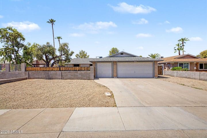 2206 N CHOLLA Street, Chandler, AZ