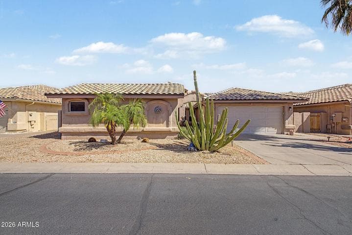 14574 W BISON Path, Surprise, AZ