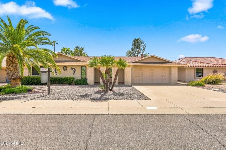 12915 W PAINTBRUSH Drive, Sun City West, AZ