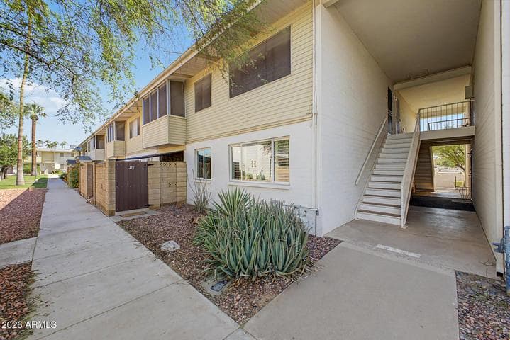 8211 E GARFIELD Street #J111, Scottsdale, AZ