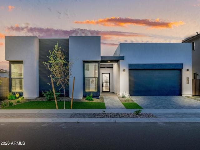 10339 E UTAH Avenue, Mesa, AZ