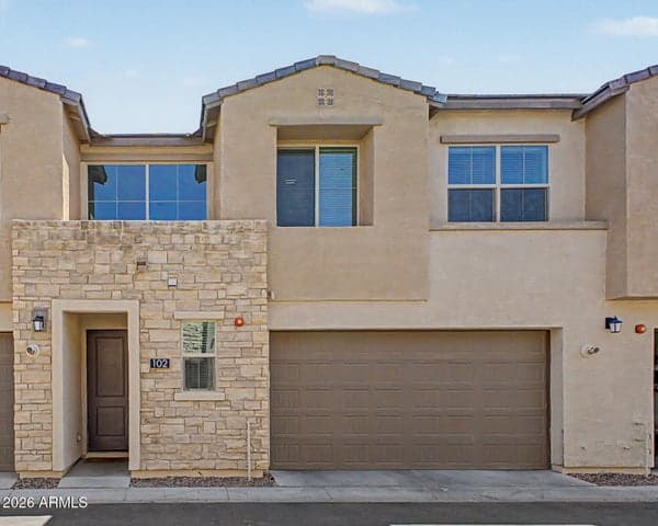753 E ROJO Way #102, Gilbert, AZ