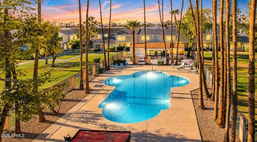 6558 S GRANADA Drive, Tempe, AZ