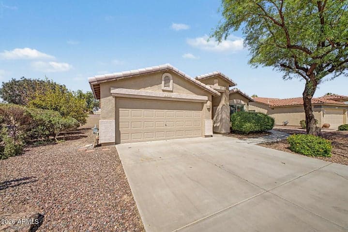 4300 E CASSIA Lane, Gilbert, AZ