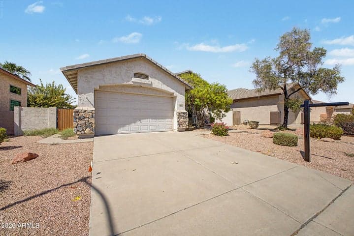 6526 W ORAIBI Drive, Glendale, AZ