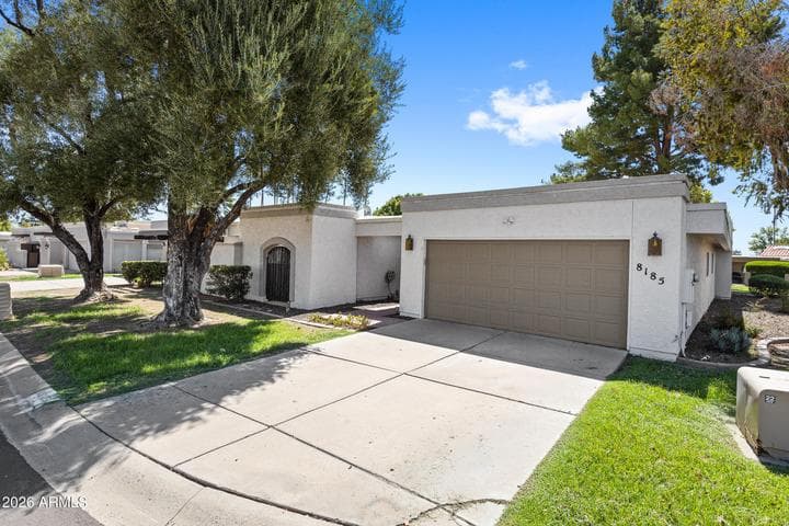 8185 E DEL CAVERNA Drive, Scottsdale, AZ