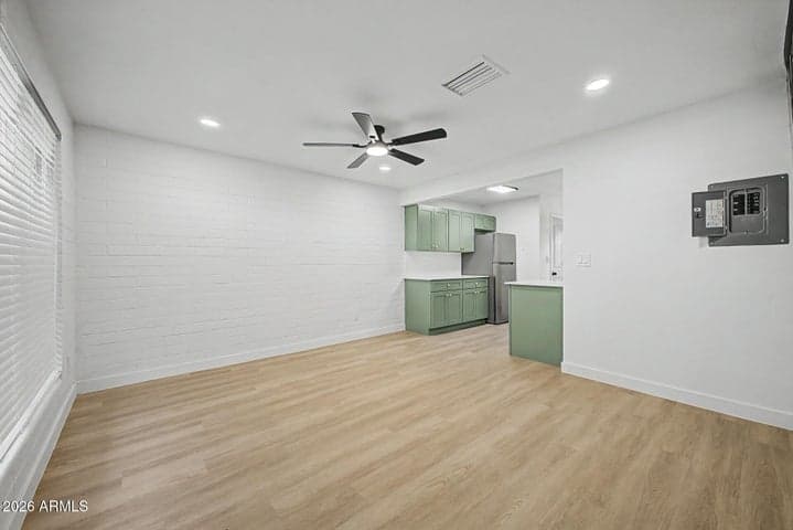 2223 S MCCLINTOCK Drive #30, Tempe, AZ