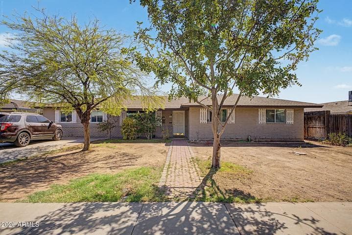 519 N CHERI LYNN Drive, Chandler, AZ