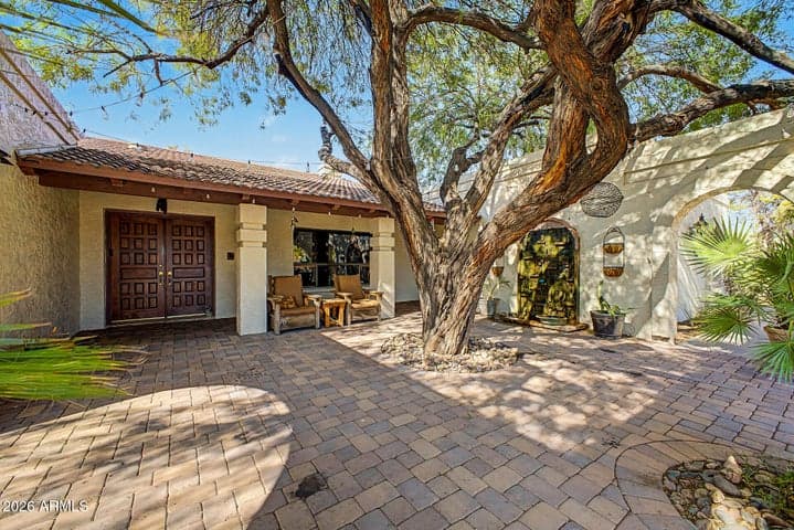 7532 W VILLA THERESA Drive, Glendale, AZ