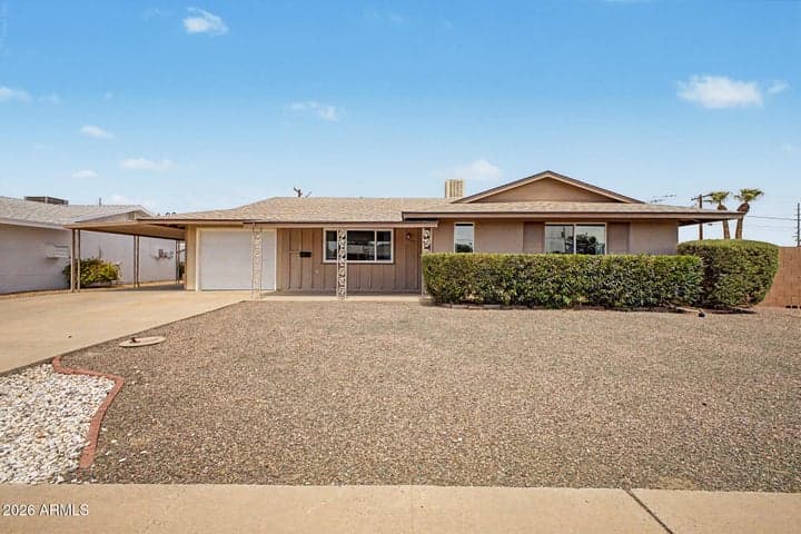 10002 W DESERT HILLS Drive, Sun City, AZ