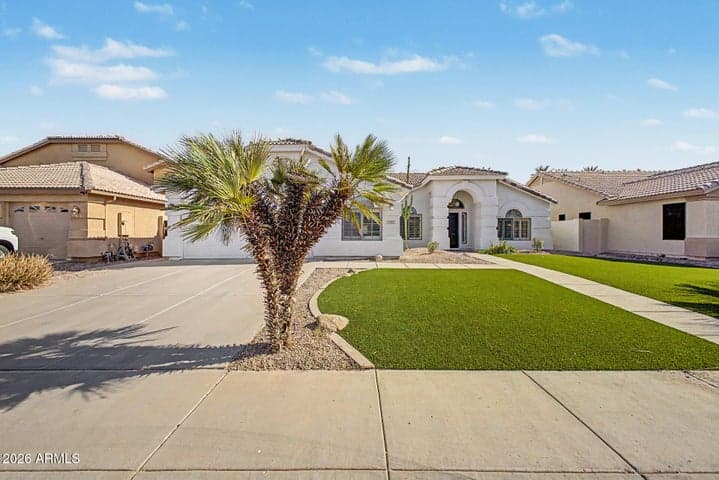 1783 E ARABIAN Drive, Gilbert, AZ