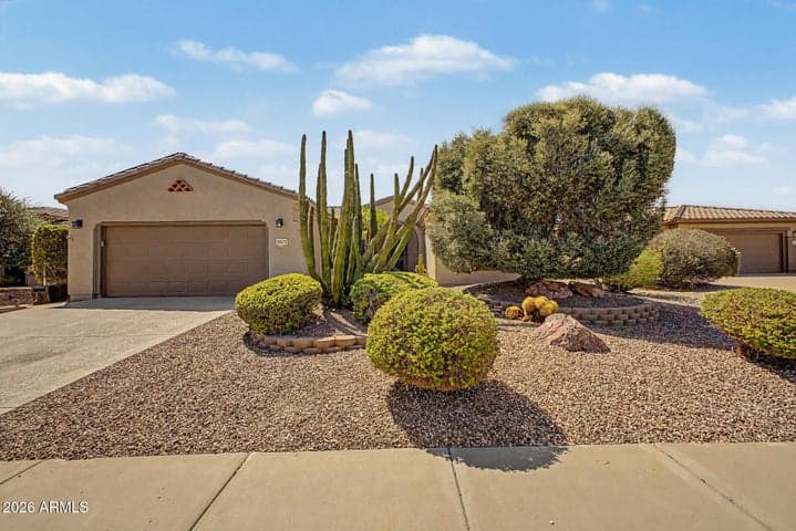 20072 N PINEWISH Court, Surprise, AZ