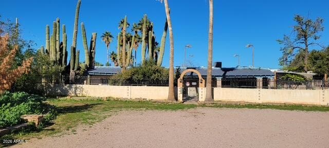 8712 E MAIN Street, Mesa, AZ