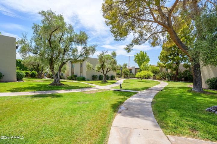 4201 E CAMELBACK Road #31, Phoenix, AZ