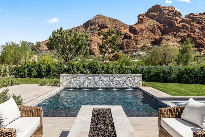 6321 N 48TH Place, Paradise Valley, AZ