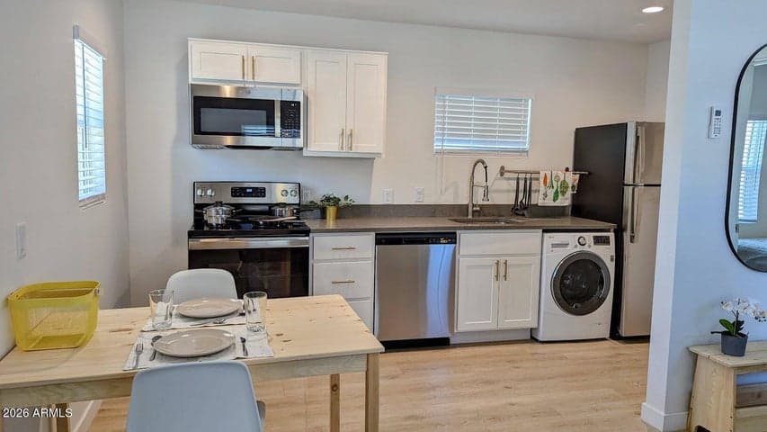 1620 E Apache Boulevard, Tempe, AZ