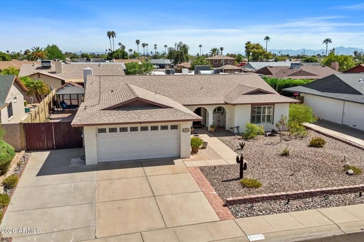 4933 W ONYX Avenue, Glendale, AZ