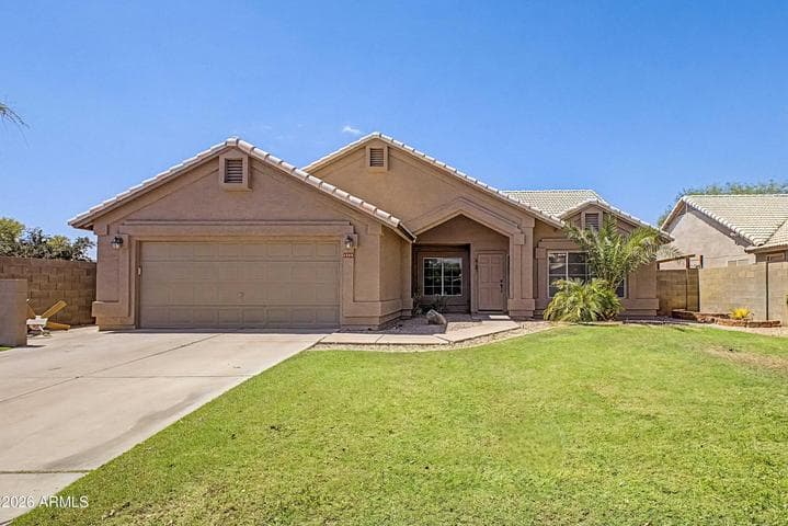 1138 N PHEASANT Drive, Gilbert, AZ