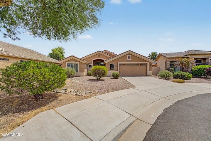 8605 W APACHE Street, Tolleson, AZ