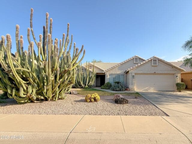 1590 E SAN TAN Street, Chandler, AZ