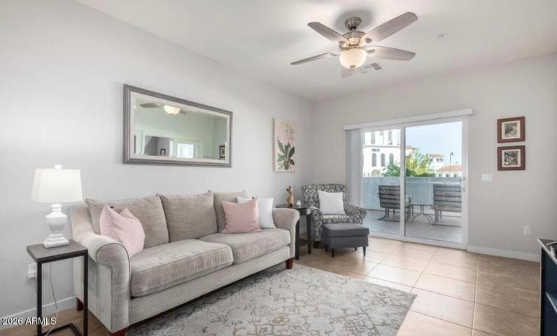 2511 W QUEEN CREEK Road #143, Chandler, AZ