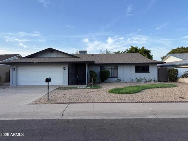 6719 W DENTON Lane, Glendale, AZ