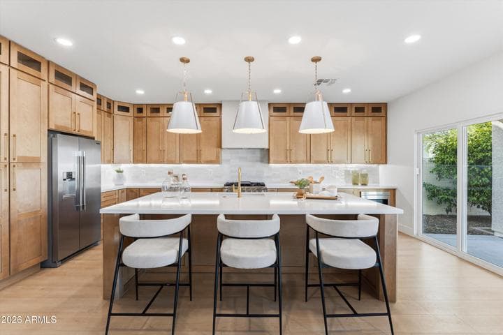 2563 E ROBB Lane, Phoenix, AZ