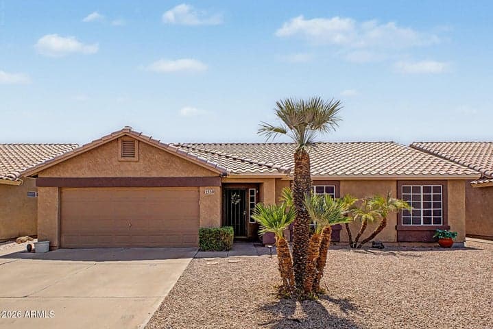 2339 E SAN TAN Drive, Gilbert, AZ