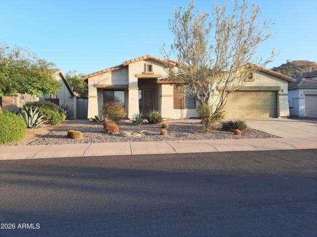 18575 W CAPISTRANO Avenue, Goodyear, AZ