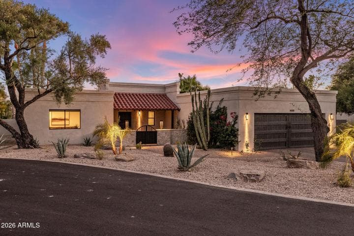 8311 E VISTA DE VALLE --, Scottsdale, AZ