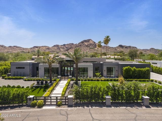 8020 N 64TH Place, Paradise Valley, AZ
