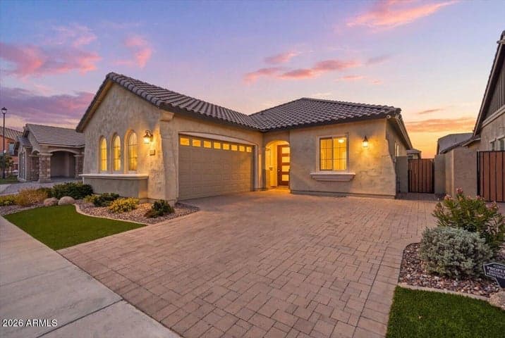 4252 E JOHN Street, Gilbert, AZ