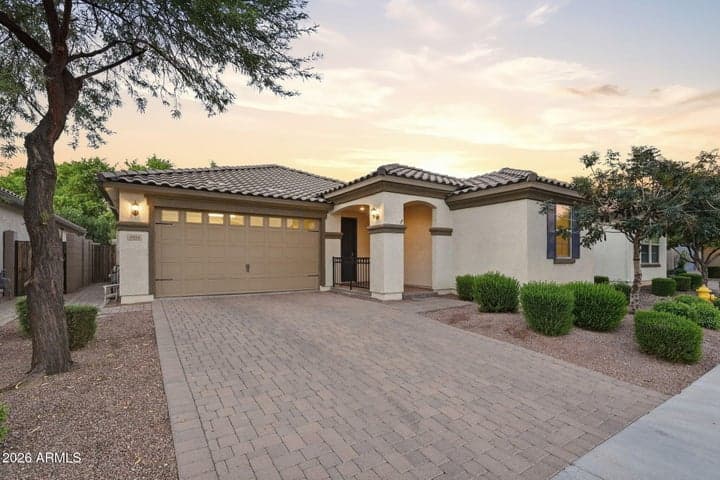 3934 E CONSTITUTION Drive, Gilbert, AZ