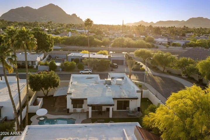 5613 N 76TH Place, Scottsdale, AZ