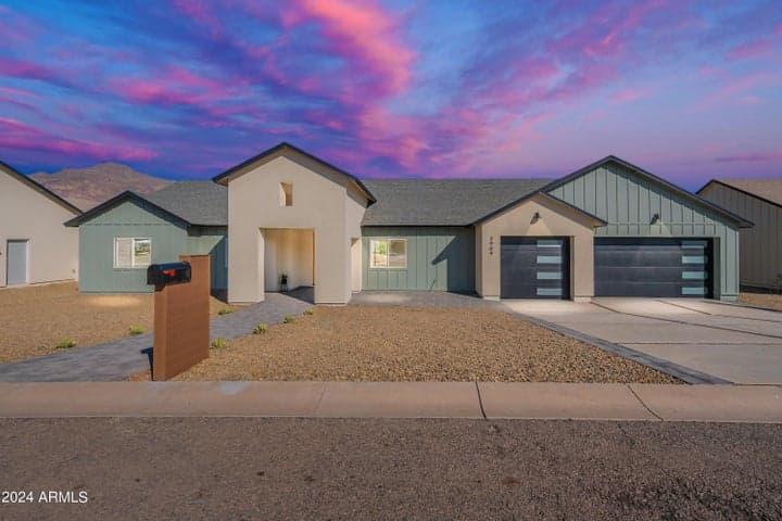 3909 S Veronica Lane, Gold Canyon, AZ