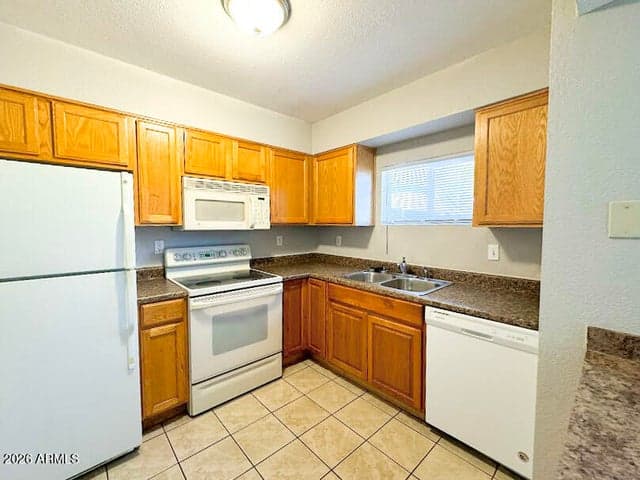 1765 E PEPPER Circle #2, Mesa, AZ