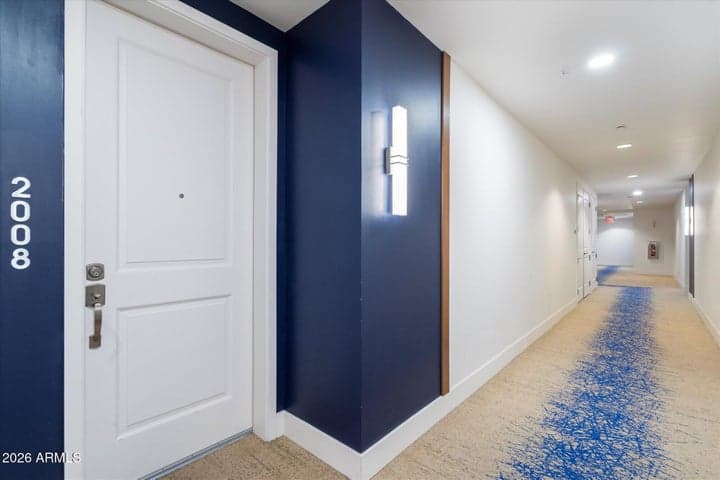 7300 E EARLL Drive #2008, Scottsdale, AZ